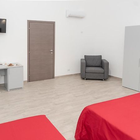 מלון Fladi House קטאניה מראה חיצוני תמונה